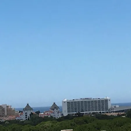 Apartamento Marina Moura Suites Ii *